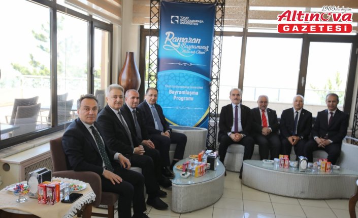 TOGÜ'de bayramlaşma programı düzenlendi