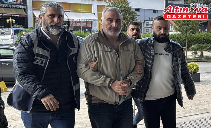 Trabzon'da CHP İl Gençlik Kolları standındaki görevliyi yaralayan zanlı tutuklandı