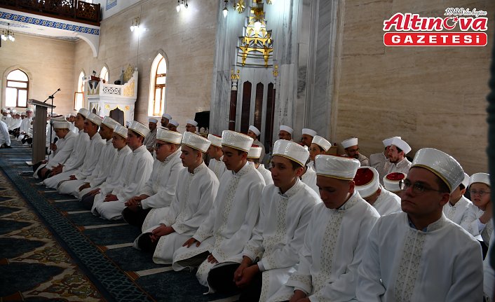 Vezirköprü’de 91 öğrenci hafızlık  belgesi aldı