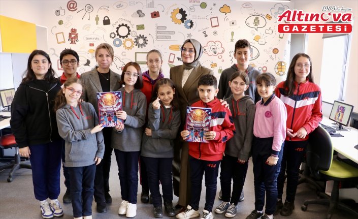 Yapay zeka araçlarını dijital kitap oluşturarak öğrendiler