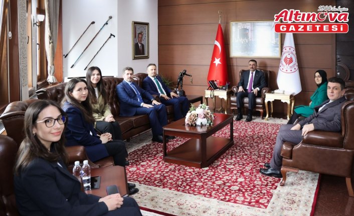Zonguldak Yeşilay Şube Başkanlığından Vali Hacıbektaşoğlu'na ziyaret