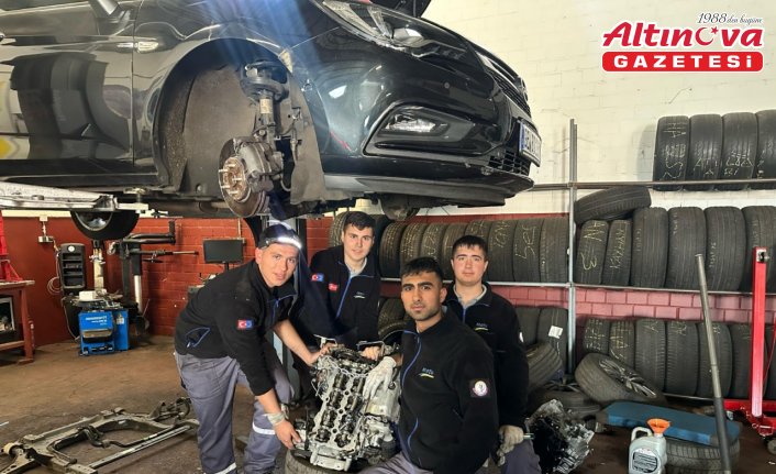 Almanya'da stajlarını tamamlayan Turhal Mesleki Eğitim Merkezi öğrencileri okullarına döndü