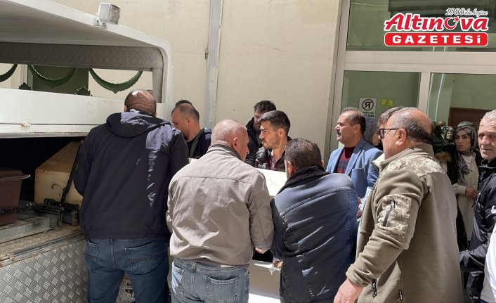 Amasya'da annesini bıçaklayarak öldüren zanlı adliyeye sevk edildi