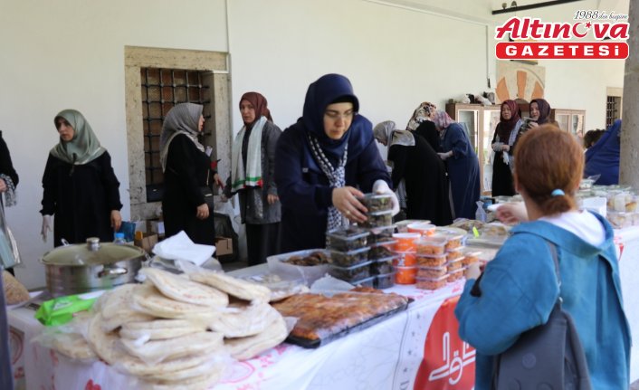 Amasya’da Filistin yararına hayır çarşısı açıldı