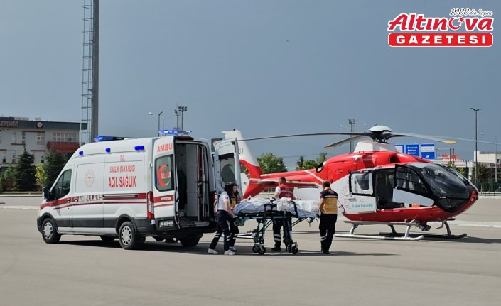 Ambulans helikopter 16 yaşındaki çocuk için havalandı
