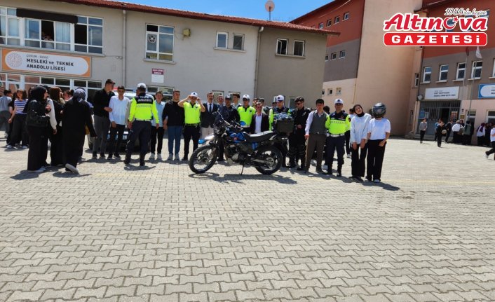 Bayat'ta Trafik ve İlkyardım Haftası kutlandı