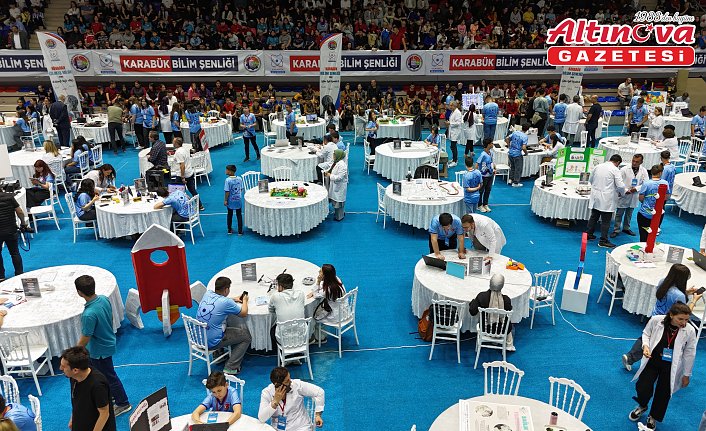 Bilim meraklısı çocuklar projelerini Karabük'teki şenlikte sergiledi