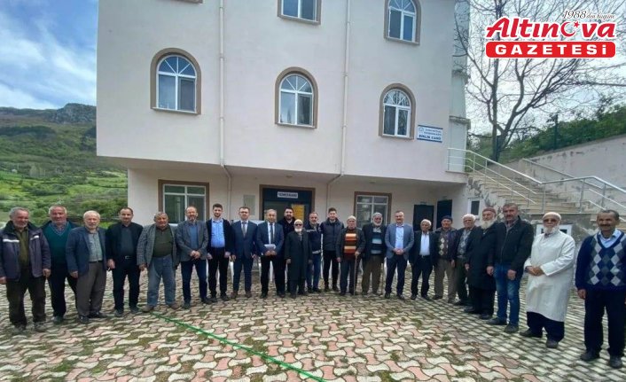 Boyabat Kaymakamı Yılmaz, köy ziyaretinde bulundu