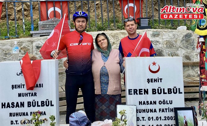 Çanakkale'den yola çıkan bisikletli, Trabzon'da Eren Bülbül'ün kabrini ziyaret etti