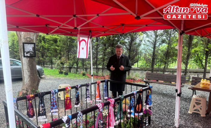 CHP Erzincan Milletvekili Sarıgül, Volkan Konak'ın kabrini ziyaret etti