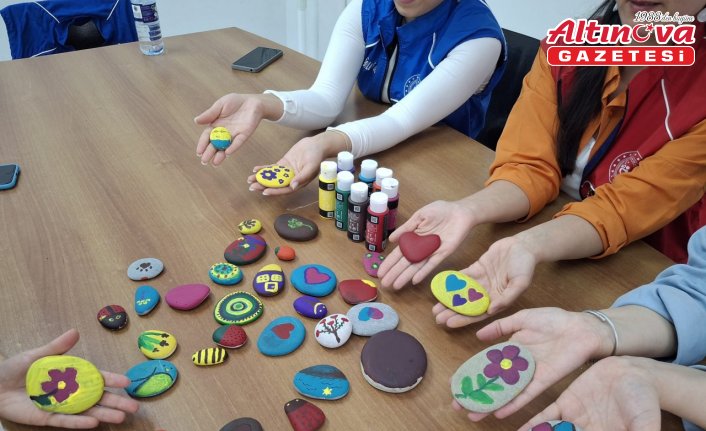 Cide'de gençler el sanatları etkinliğinde buluştu