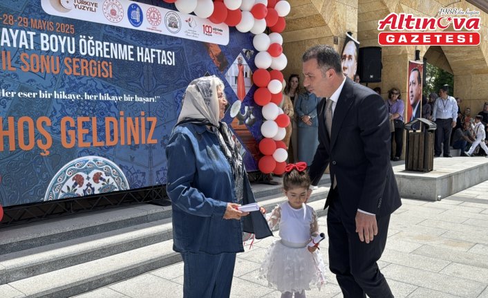 Çorum'da Hayat Boyu Öğrenme Sergisi açıldı