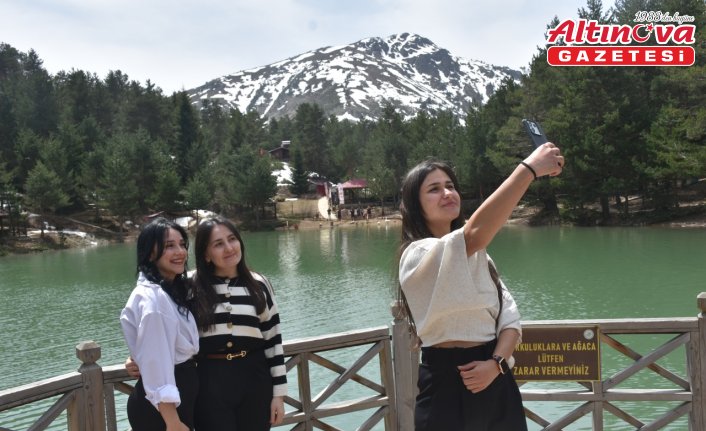 Gümüşhane'deki Limni Gölü'nde turizm sezonu başladı