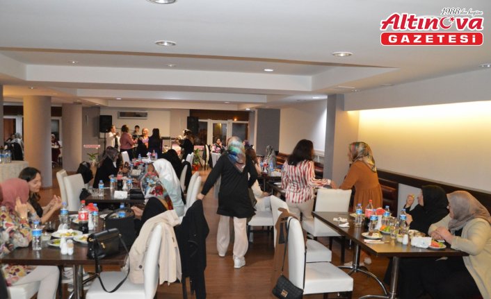 Havza'da STK'lardan Anneler Günü programı