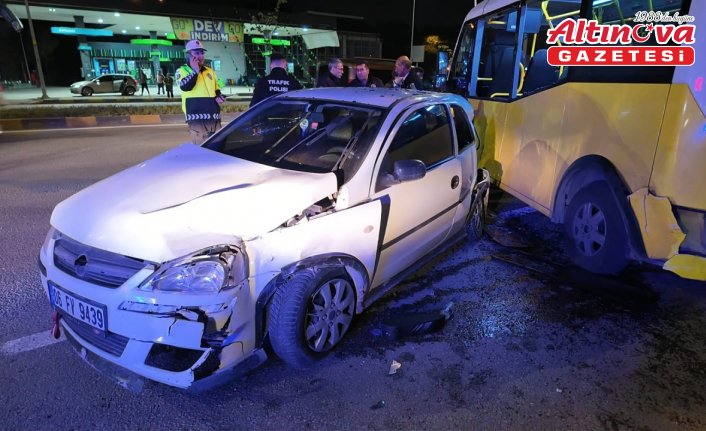 Karabük'te ehliyetsiz ve alkollü sürücünün karıştığı kazada 2 kişi yaralandı