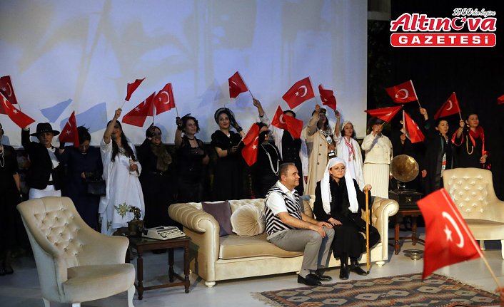 Kastamonu'da tarihe iz bırakan Türk kadınlarının kahramanlık öyküleri tiyatral gösteriyle canlandırıldı
