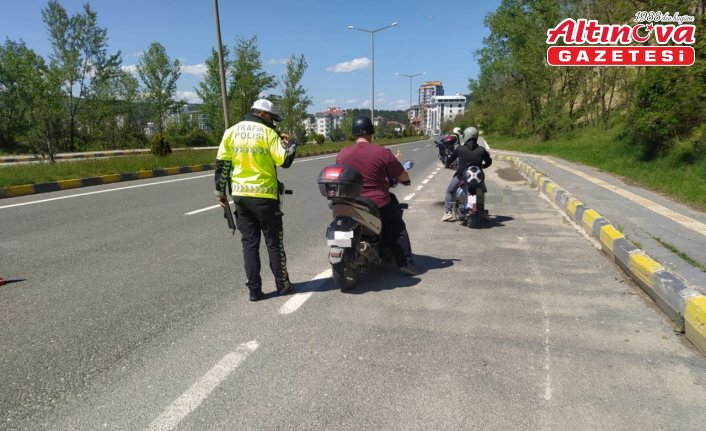 Kastamonu'da alkollü motosiklet sürücüsünün ehliyetine el konuldu