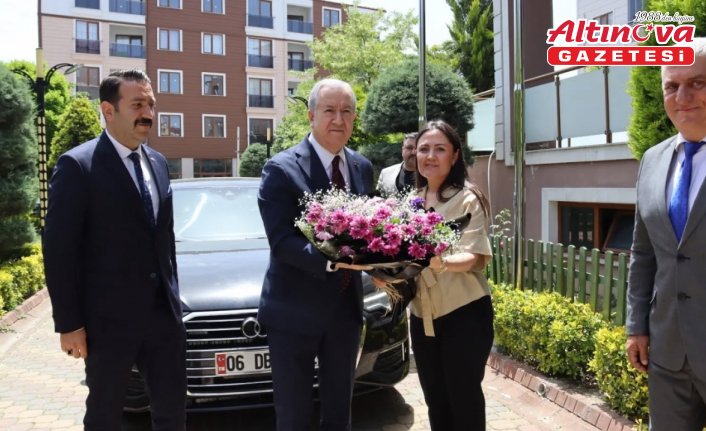 MHP Genel Başkan Yardımcısı Durmaz, Cide ilçesini ziyaret etti
