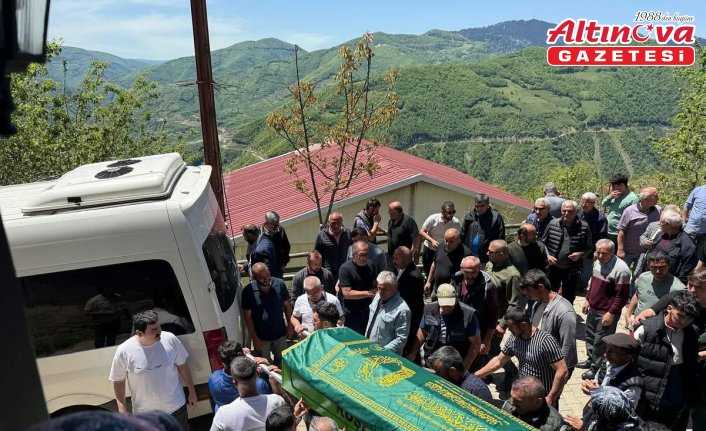 Ordu'da denizde boğulan lise öğrencisinin cenazesi toprağa verildi