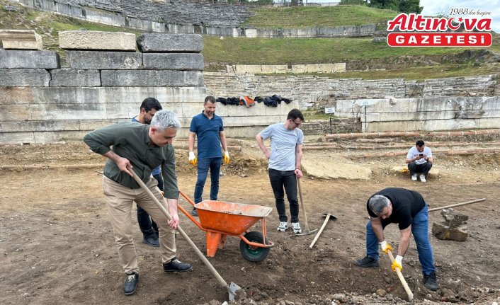 Prusias Ad Hypium Antik Kenti'ndeki kazı çalışmaları sürüyor