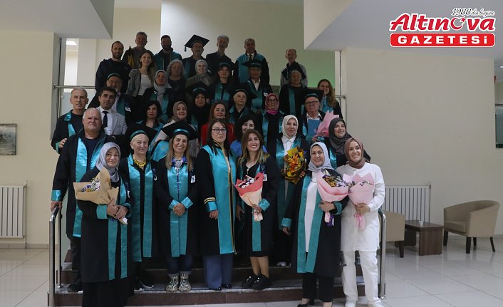 Rize'de “3. Yaş Üniversitesi“ ilk mezunlarını verdi