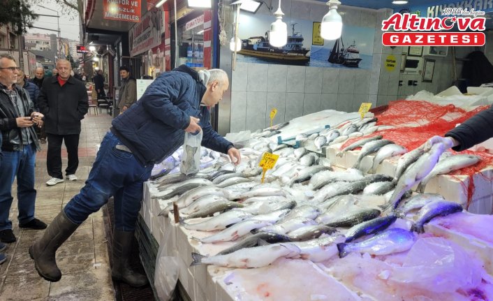 Samsun’da somon balığı vatandaşların tercihi oldu