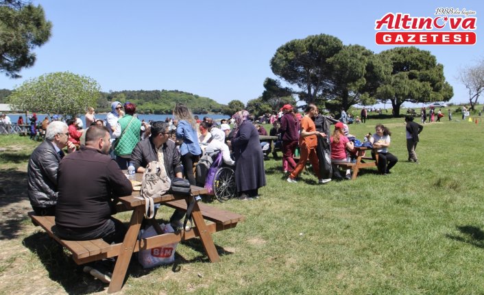 Sinop'ta “cep telefonsuz aile pikniği“ düzenlendi