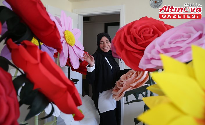 “Solmayan çiçek“ hayali meslek sahibi yaptı