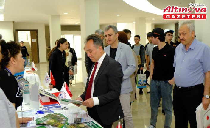TOGÜ'de Üniversite Tanıtım Fuarı düzenlendi