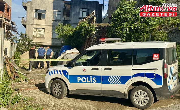 Trabzon'da bir kişi, yalnız yaşadığı evinde ölü bulundu