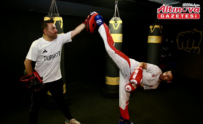 Babasının izinden giden genç kick boksçunun hedefi şampiyonluk