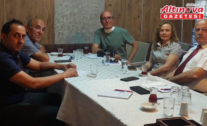 Boyabat'ta Belediye Başkanı Kara, basın mensuplarıyla bir araya geldi