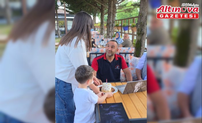Düzce'de çocuklar babaları için pasta yaptı