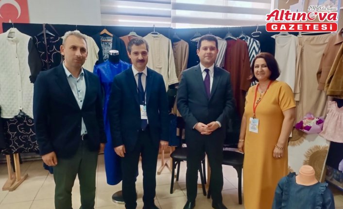 Gölyaka'da “Hayat Boyu Öğrenme Haftası“ kapsamında yıl sonu sergisi açıldı