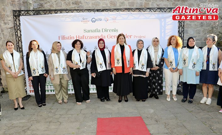 KADEM Başkanı Sarı, Trabzon'da “Filistin Hafızasında Genç İzler Projesi“nin kapanışında konuştu