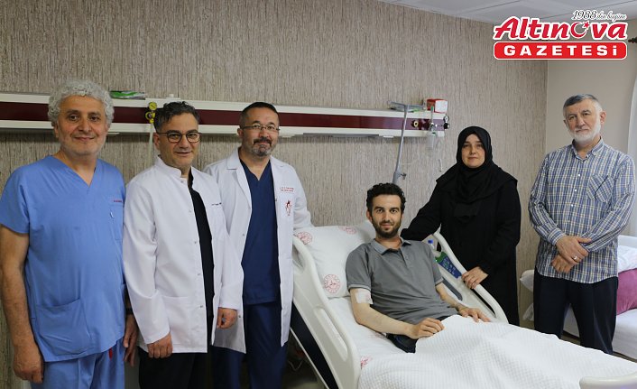 Rize'de aort damarında yırtık oluşan hasta hibrit yöntemiyle tedavi edildi
