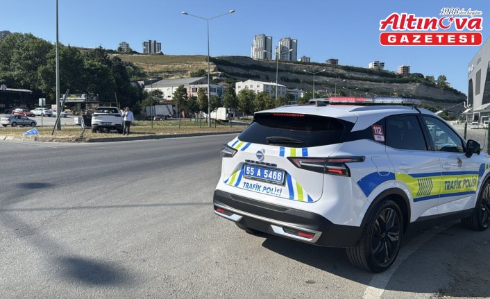 Samsun'da cip ile otomobilin çarpıştığı kazada 4 kişi yaralandı