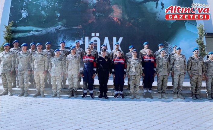 Trabzon'da itfaiye ekiplerine “kurbağa adam“ eğitimi verildi