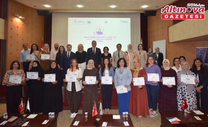 Trabzon'da kadın girişimcilere e-ticaret ve dijital pazarlama eğitimi verildi