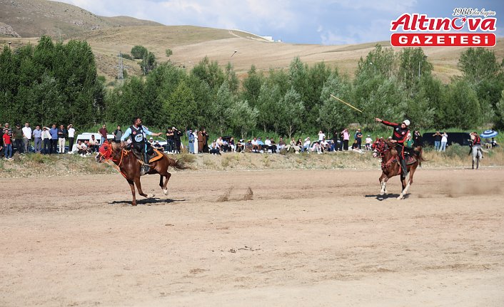 Bayburt'ta cirit gösterisi yapıldı