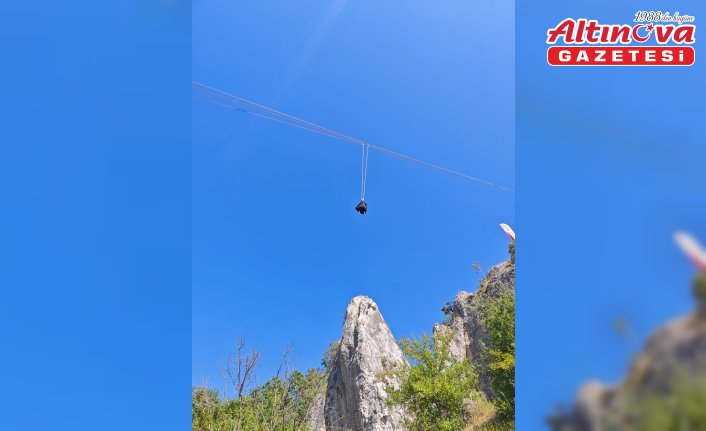 Bolu'da kayalık arazide kurtarma tatbikatı yapıldı