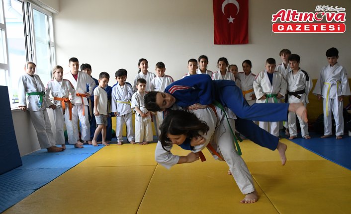 Düzce'nin 19 bin nüfuslu ilçesi bireysel branşlarda başarılı sporcular yetiştiriyor