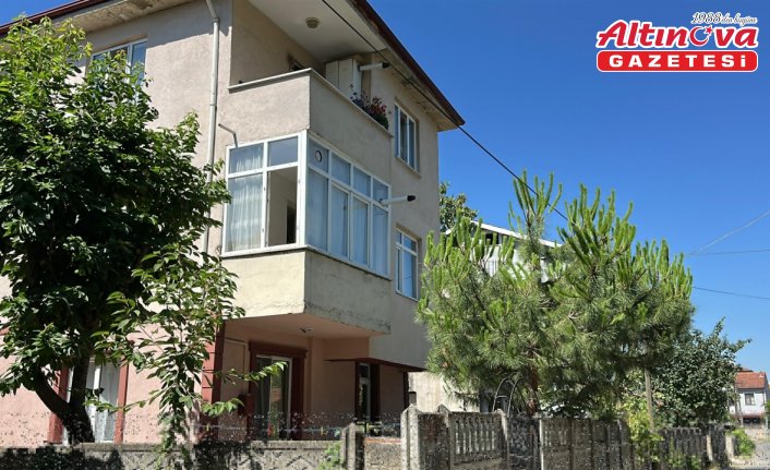 Düzce'de karısı tarafından bıçaklanan kişi öldü