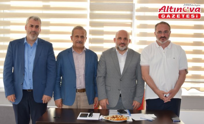 Giresun'da görev yeri değişen müftüler için veda programı düzenlendi