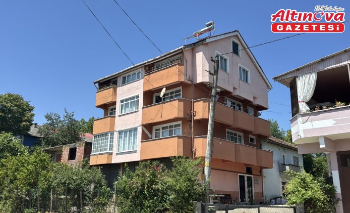Zonguldak'ta eşi tarafından bıçaklanan kadın öldü