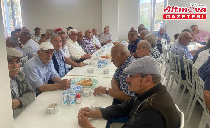 Havza Cemevinde aşure ve lokma etkinliği düzenlendi