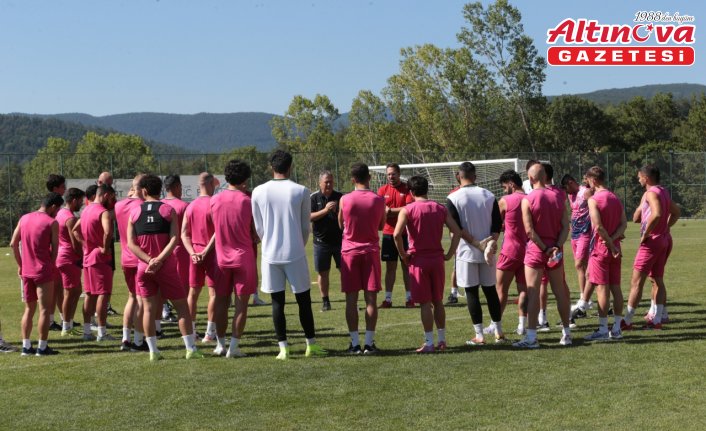 İran temsilcisi Traktör, yeni sezona Bolu'da hazırlanıyor