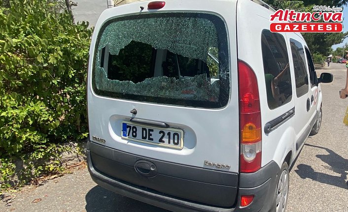 Karabük'te hafif ticari aracın çarptığı yaya yaralandı