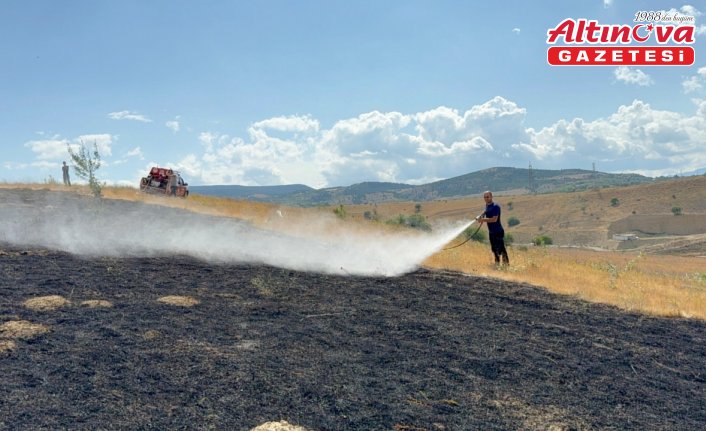 Karabük'te çıkan anız yangını söndürüldü