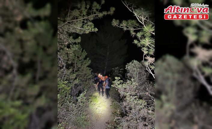 Karabük'te kayalıktan düşen kişi yaralandı